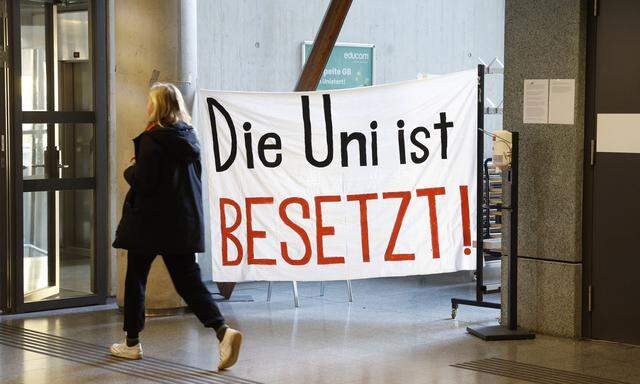 Besetzung des Hörsaals 15.04 der Universität Graz