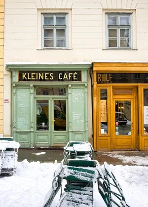 Insta-Point im Winterschlaf: Das Kleine Café am Franziskanerplatz. 