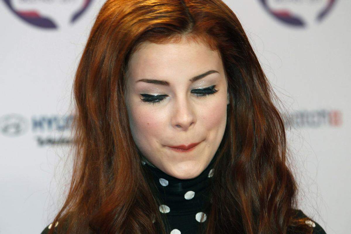 Schneewittchen, leicht errötet. Bei den MTV Europe Music Awards in Belfast strahlte  Lena Meyer-Landrut in neuen Farben.