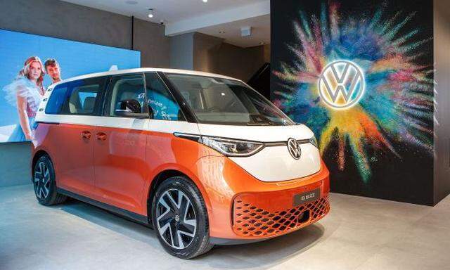 Star der Ausstellung: VW ID.Buzz, teilweise schon sehnlich erwartete Ausweitung des Elektro-Angebots.