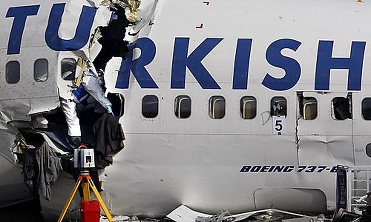 FlugzeugAbsturz Turkish Airlines bietet Entschädigung an