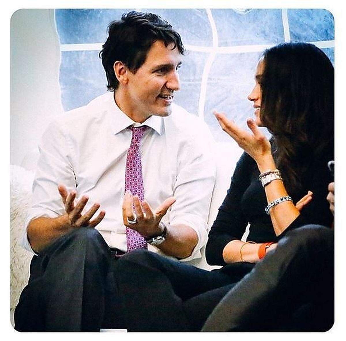 Viele sehen Markles Engagement als Vorlage für die ideale, aktive Prinzessin des 21. Jahrhunderts: Wie gut, dass sie mit Figuren wie dem kanadischen Premier Justin Trudeau ohnehin schon auf Du und Du ist.