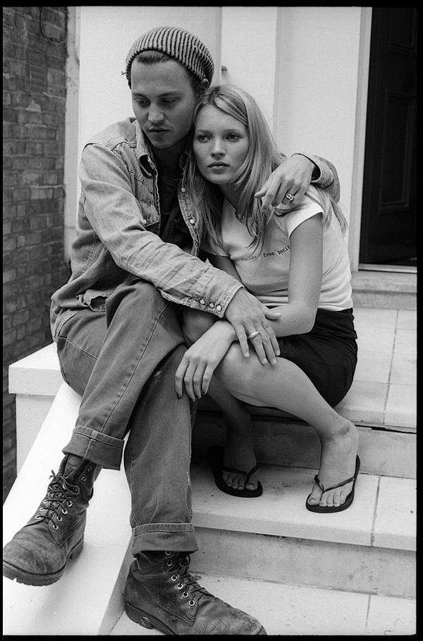 "Sie sorgte dafür, dass man sich wohlfühlt; sie sorgte dafür, dass ich mich wohlfühlte", sagte Paul McCartney bei der Eröffnung.  Johnny Depp und Kate Moss, London (c) 1995 Paul McCartney / Fotografin: Linda McCartney