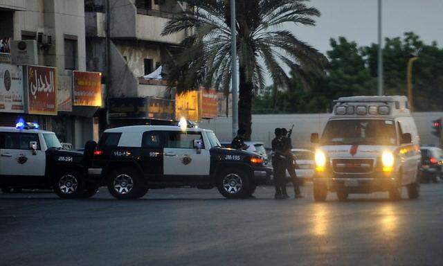 Archivbild. Auch vor dem US-Konsulat in Jeddah sprengte sich ein Attentäter am Dienstag in die Luft.