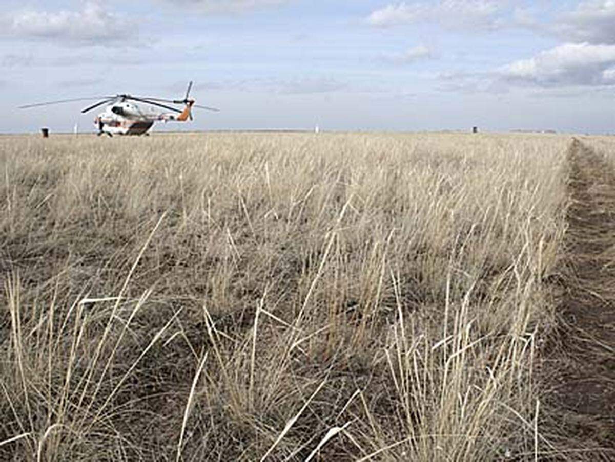 Ban Ki-Moon wurde in einem Helikopter in das 18.000 Quadratmeter große Gelände geflogen.