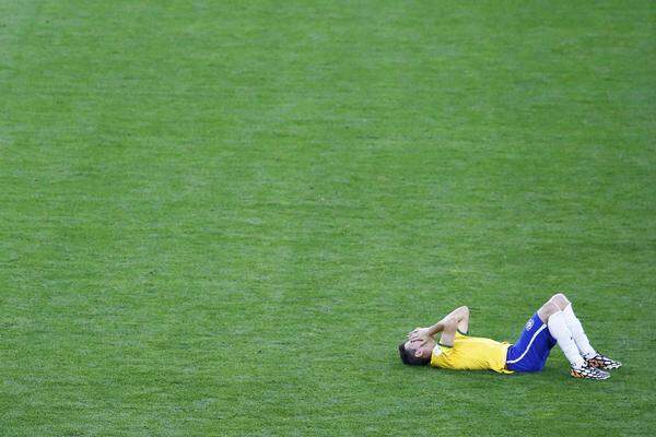 Ständig Gezeter, Geschrei und Geheule. Und dann das 1:7-Desaster gegen Deutschland. Die Abwehr rund um David Luiz war eine Gemeinheit. Rekordchampion Brasilien fand bei der Heim-WM letztlich nie richtig ins Turnier und ist mit Platz vier der große WM-Verlierer.