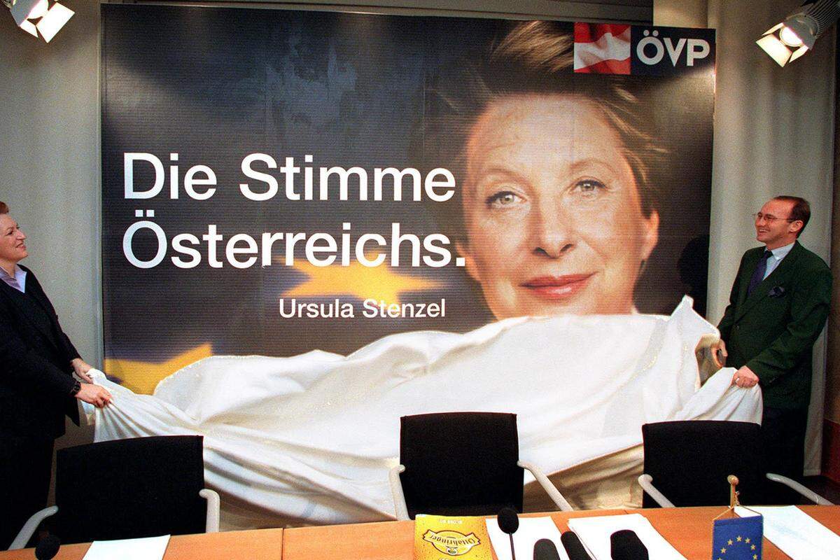 Stenzel, geboren am 22. September 1945 in Wien, lebt seit ihrer Kindheit in der Inneren Stadt. Als Nachrichtensprecherin und Moderatorin des ORF, Korrespondentin und außenpolitische Kommentatorin wurde sie weit über die Grenzen Österreichs hinaus bekannt. Das half Stenzel dann auch bei ihrem Schritt in die Politik: Für die ÖVP trat sie 1996 bei den Europawahlen an und gewann. Bis 2005 war die streitbare Politikerin EU-Abgeordnete und Delegationsleiterin der ÖVP im Europaparlament.