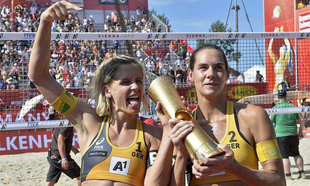 BEACH-VOLLEYBALL WM FINALE DAMEN: LUDWIG / WALKENHORST (GER) - FENDRICK / ROSS (USA)