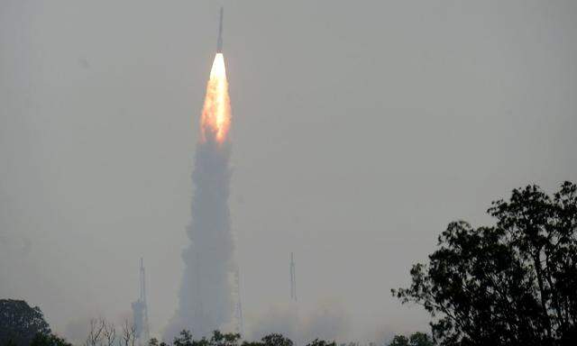 Archivbild: Indien schoss erfolgreich einen eigenen Satelliten im Weltraum ab.