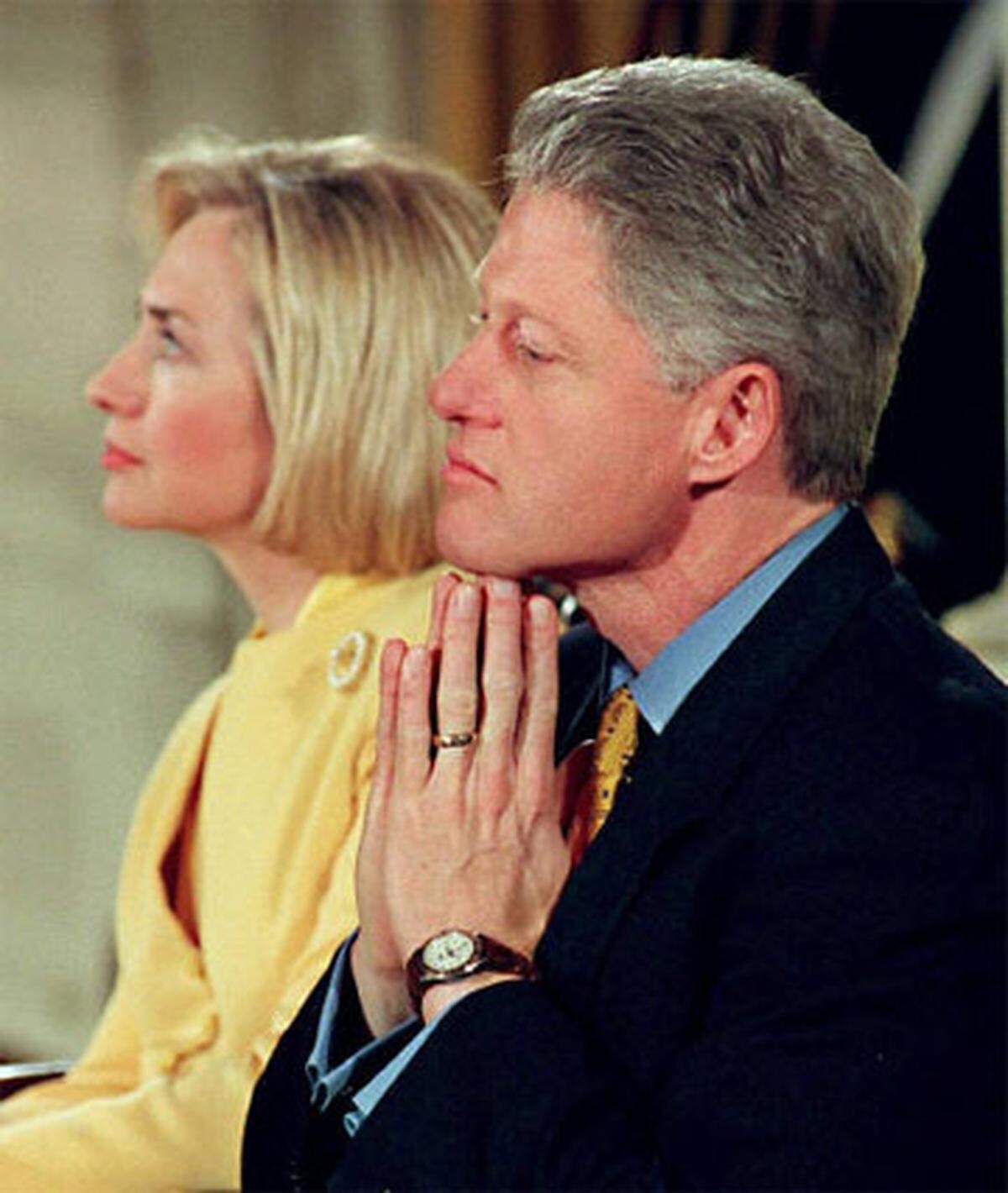 Nach der Affäre Lewinsky verbrachte Bill Clinton mit Ehefrau Hillary ein Jahr auf der Therapeuten-Couch.