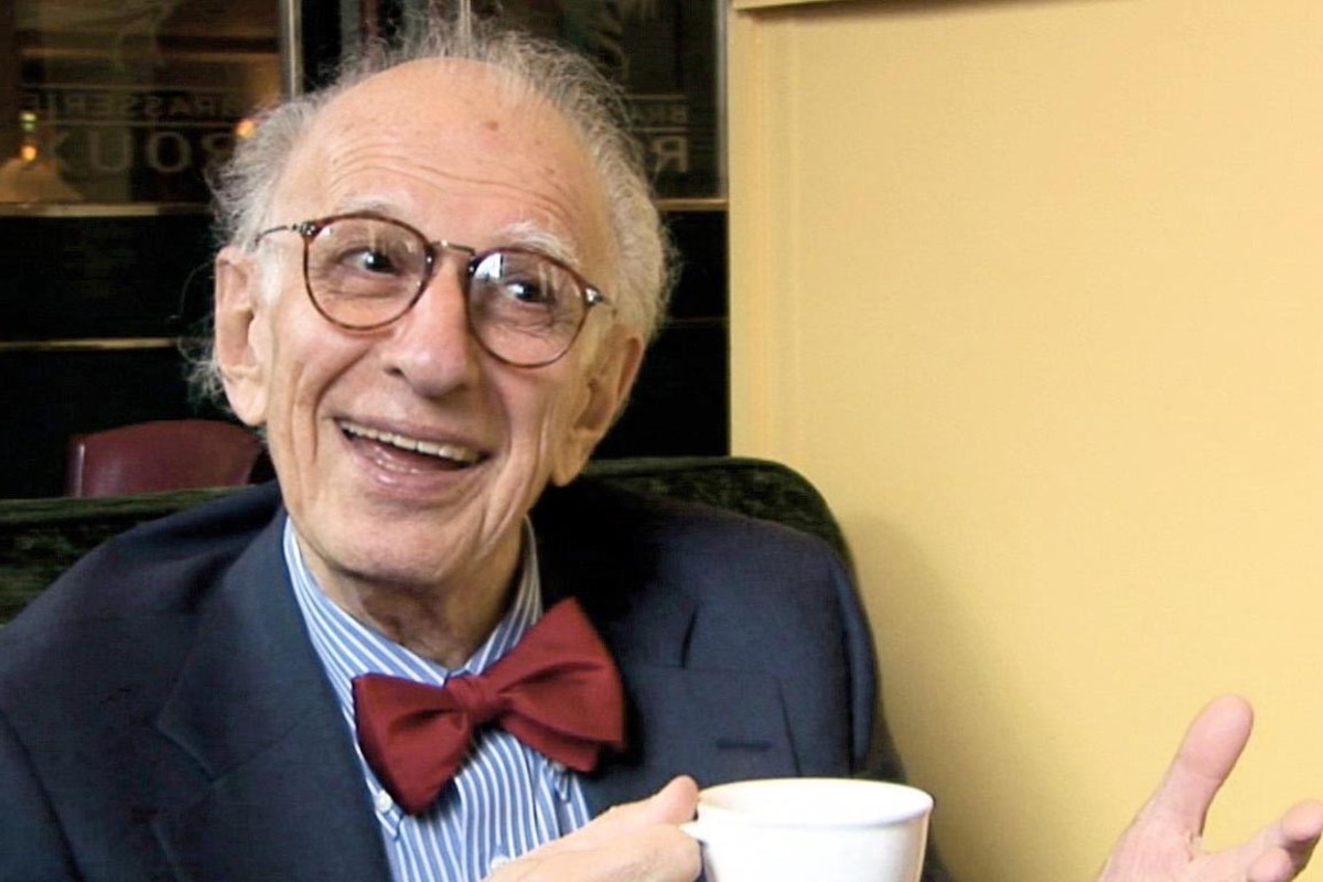 Die SPÖ hat Mitte August ihre "Unterstützungsinitiative" für Bundeskanzler Werner Faymann vorgestellt. Organisator Matthias Euler-Rolle hat dafür 100 Prominente aufgestellt, darunter Nobelpreis-Träger Eric Kandel (Bild) und Hollywood-Produzentenlegende Eric Pleskow. Kandel erklärt auf der Homepage der Initiative, warum: "Weil Faymann sehr intelligent ist und eine sehr soziale Orientierung hat."