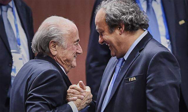 Sepp Blatter und Michel Platini im Mai 2015.