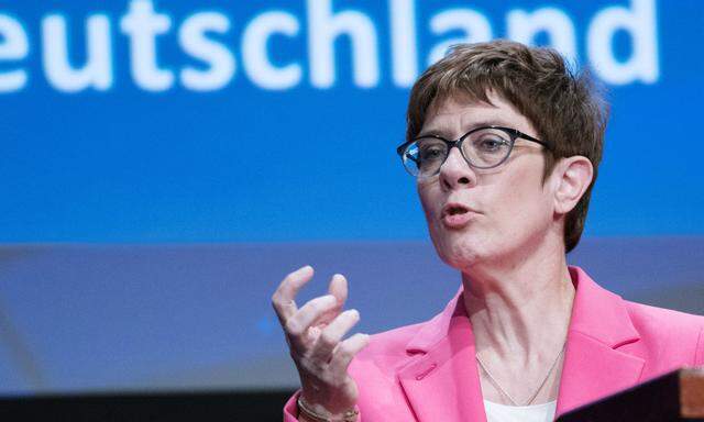 CDU-Chefin Kramp-Karrenbauer will nicht Ministerin werden