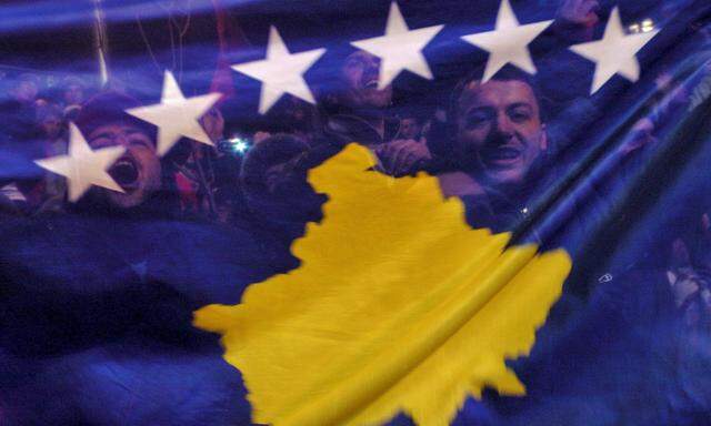 EUKommission fuer Teilnahme Kosovo