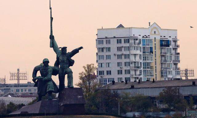 CRIMEA RUSSIA � NOVEMBER 4 2017 A Soldier and Sailor monument in Sevastopol Sergei Malgavko TASS