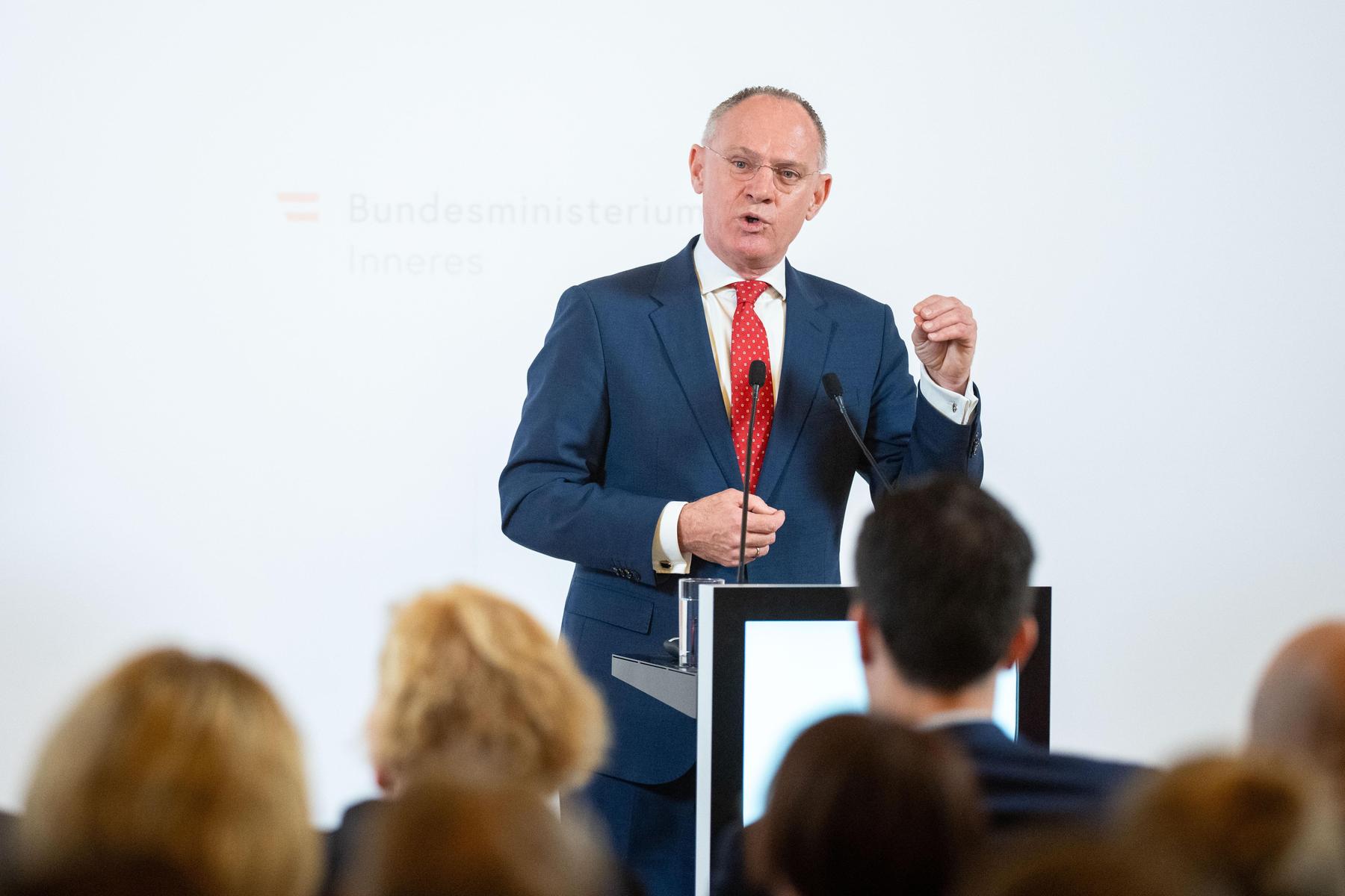 Regierung erwägt offenbar Beteiligung an Asyl-Transitlagern in Afrika