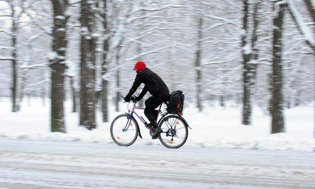 Vieles spricht fürs Fahrradfahren, auch im Winter. 