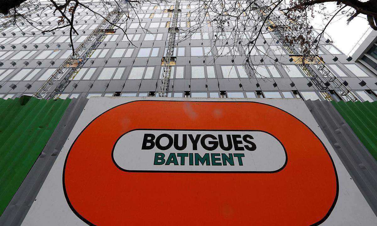 Ebenfalls 10 Millionen Euro kommen von den Unternehmensgruppe Bouygues, sie ist die fünftgrößte europäische Baugesellschaft. 5 Millionen Euro zahlt die französische Bank Credit Agricole.