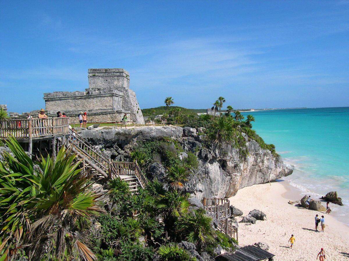 An der Karibikküste von Mexiko findet sich die Riviera Maya, an der Models wie Cara Delevingne urlauben.