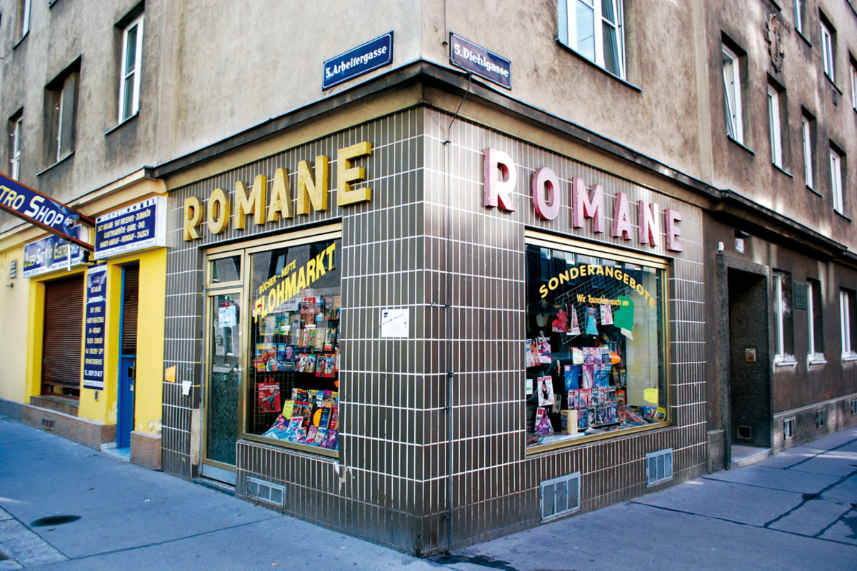 Attila Corbaci und Thomas Voburka: "Gute Geschäfte!" Metroverlag, 128 Seiten, 16,90 Euro.  Ausgewählte Fassaden zum Durchklicken...