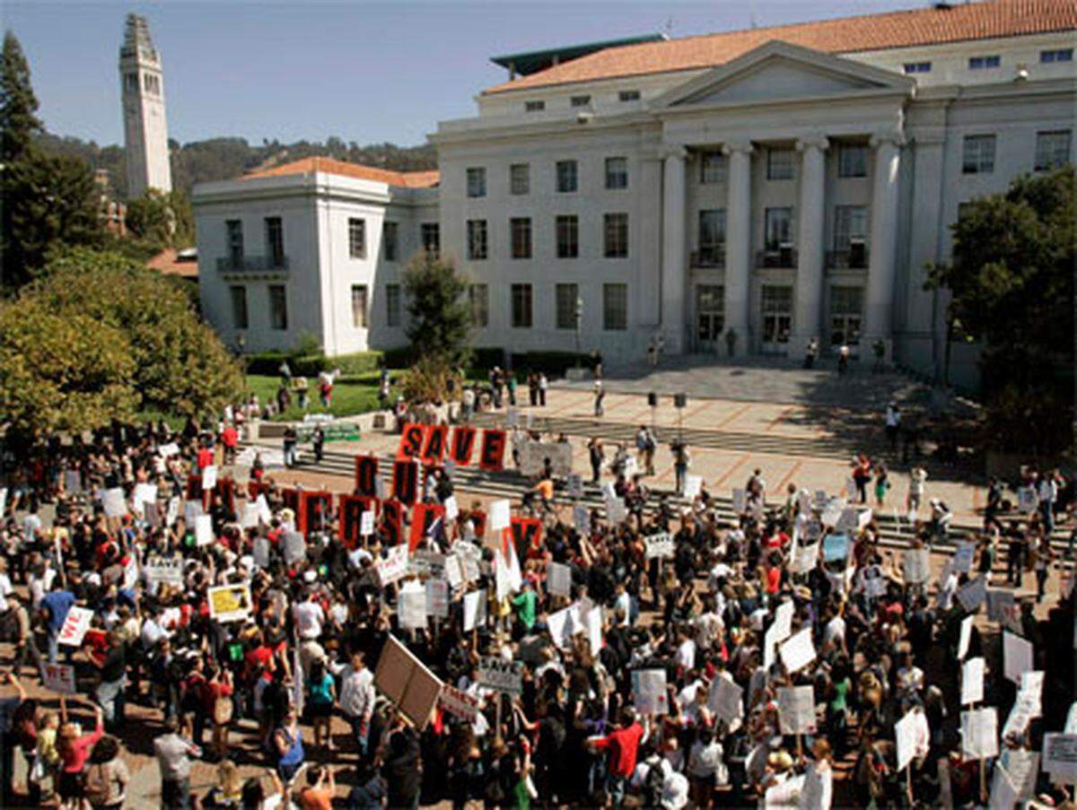 Berkeley landet auf Platz 4. An der Uni sind mehr als 40 Prozent der Studenten asiatische Amerikaner bzw. Bewohner der Pazifikinseln.