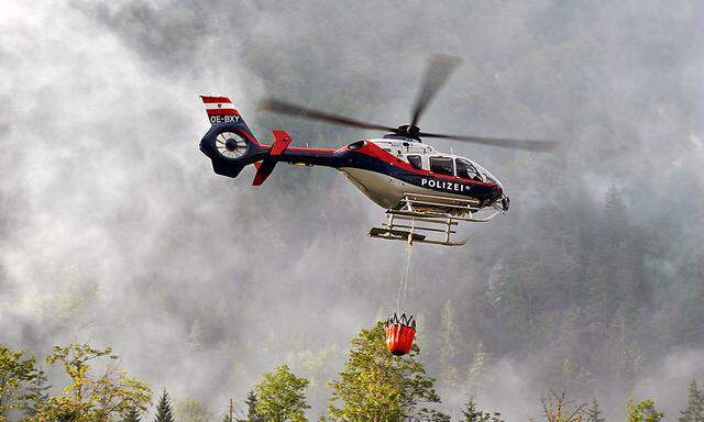 Symbolbild: Ein Hubschrauber des Innenministeriums im Einsatz
