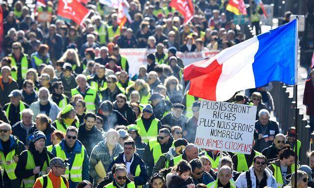 Gelbwestenproteste in Frankreich