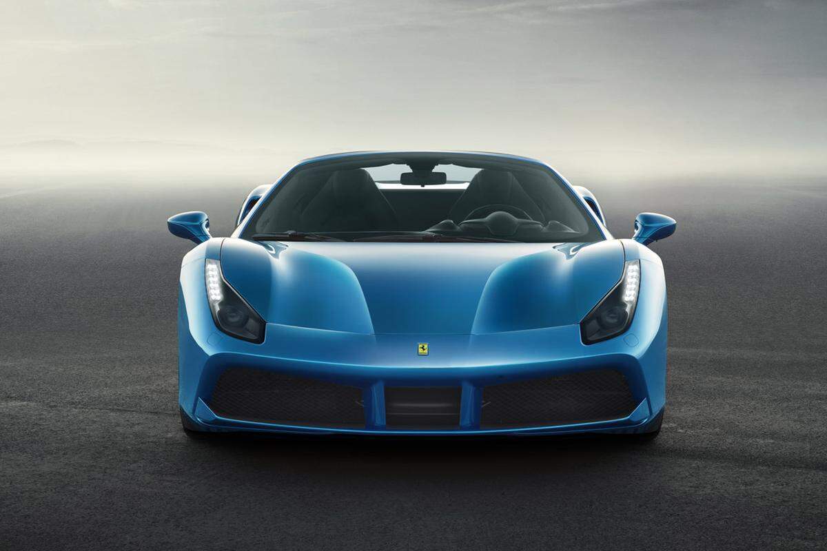 Mit blauer Farbe hat Ferrari eine für das Unternehmen eher untypische Lackierung für die Präsentation gewählt.
