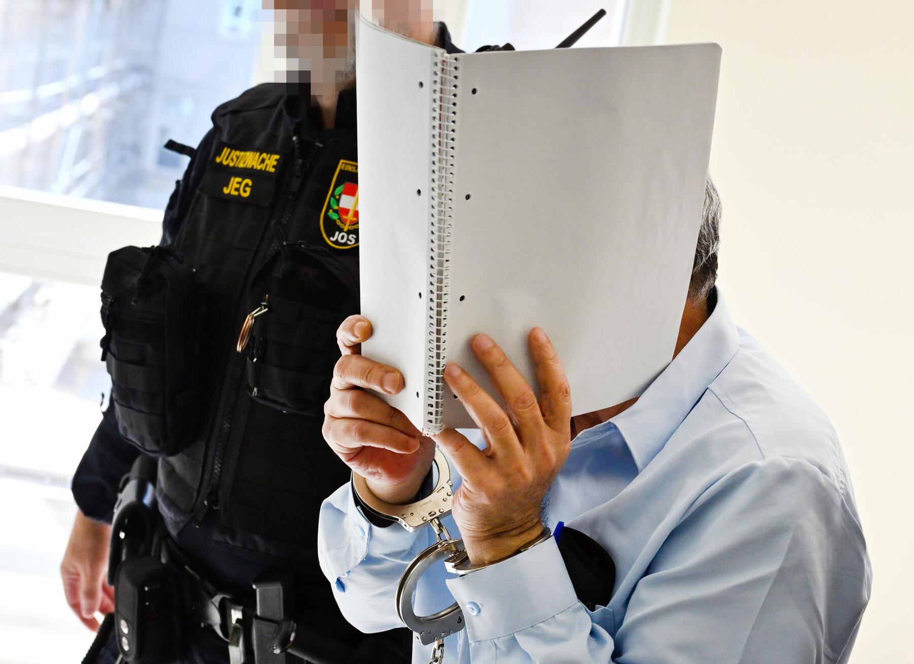 Wiener Folterprozess: Je acht Jahre Haft für beide Angeklagten