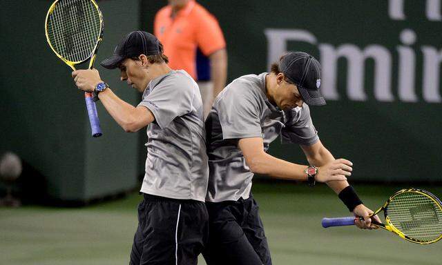 Tennis: BNP Paribas Open-Bryan/Bryan v Peya/Soares