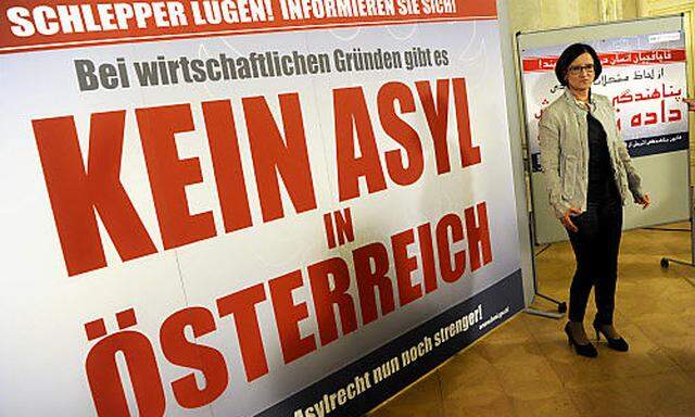 Deutschland plant keine Kampagne wie Österreich mit deutschsprachigen Plakaten