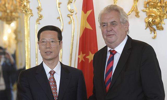 Chinas Vizepremier Zhang Gaoli zu Gast bei Präsident Zeman am Prager Hradschin