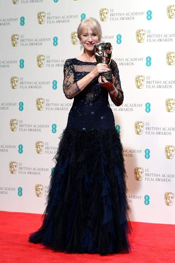 Helen Mirren wurde von Prinz William der BAFTA-Fellowship Preis überreicht, die höchste Ehre der britischen Filmakademie.