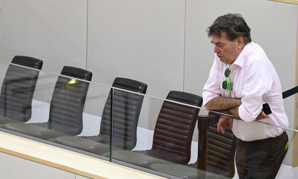 Im freien Spiel der Kräfte wollen auch Grüne dabei sein: Werner Kogler durfte aber nur auf die Tribüne.