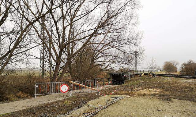 Weg der Ziegelbarone, mit einer kleinen Unterbrechung am Mödlingbach