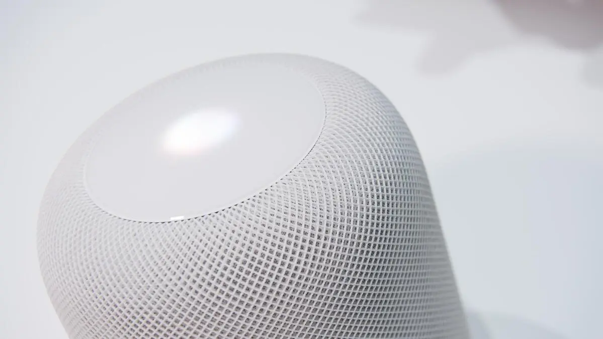 When the HomePod throws a party alone in the apartment