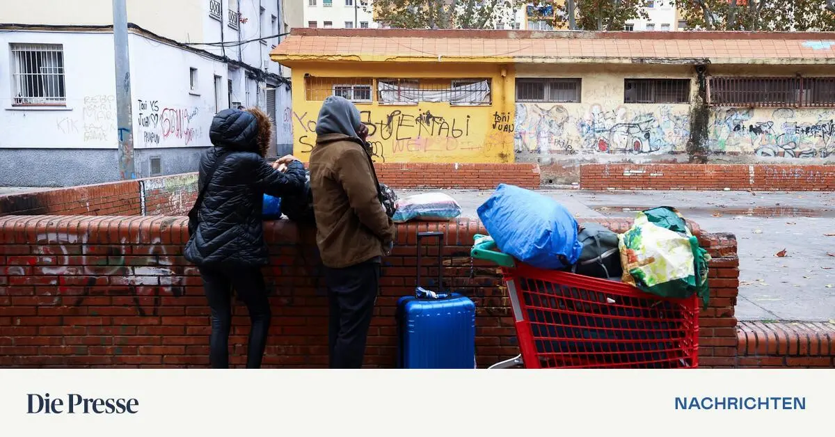 Spaniens-Linksregierung-will-Hunderttausende-irregul-re-Migranten-legalisieren-premium-