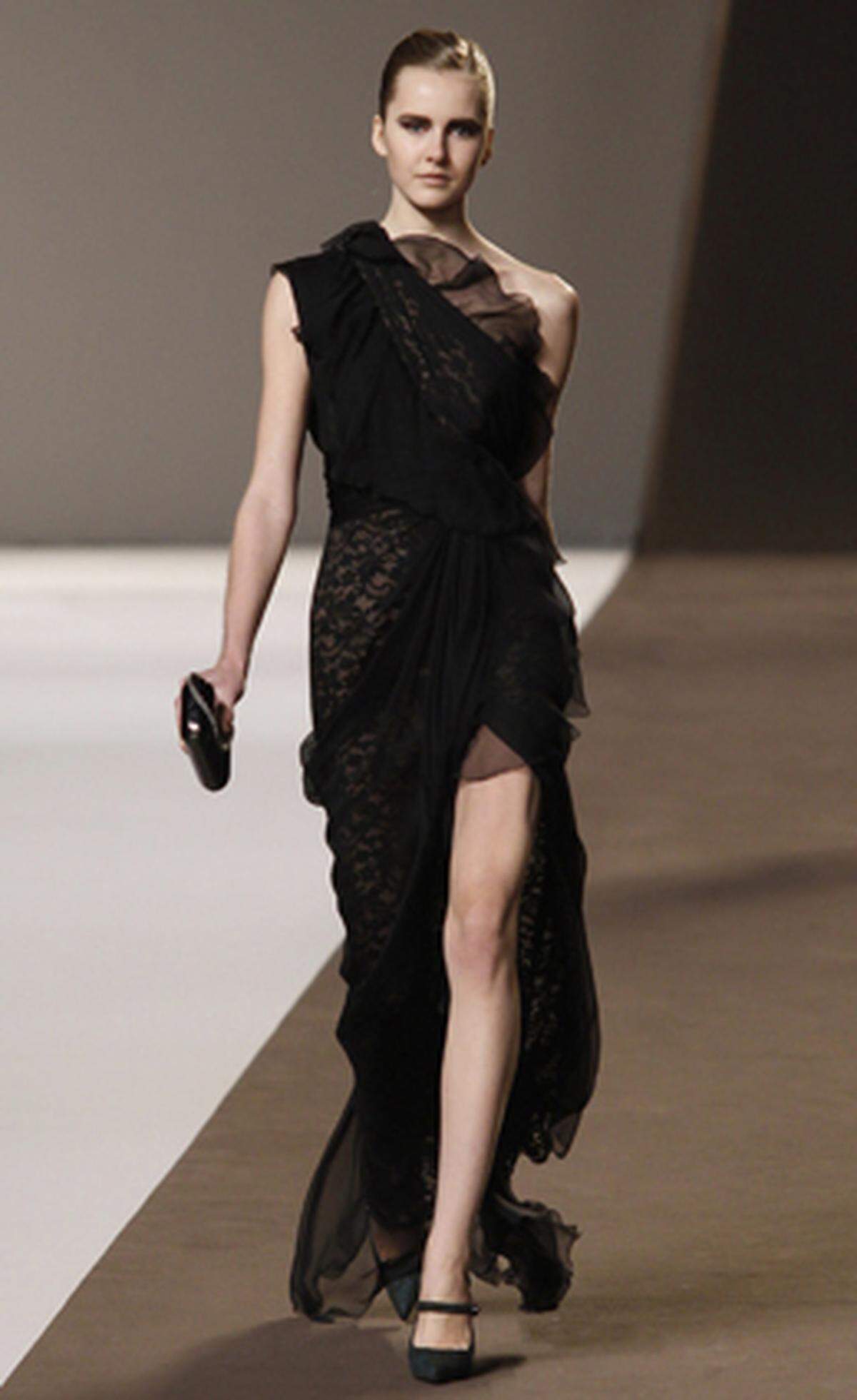 Elie Saab: Paris. HW 10/11