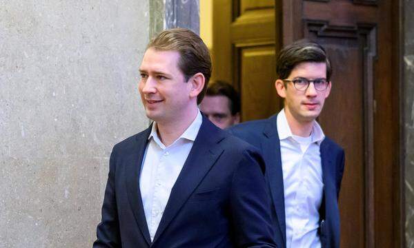 Ex-Bundeskanzler Kurz und sein ehemaliger Kabinettschef Bernhard Bonelli vor Gericht
