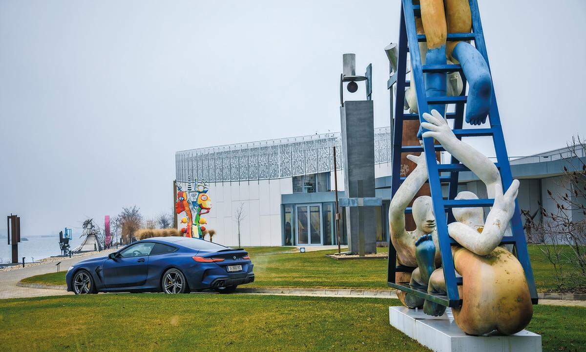 Das slowakische Danubiana Meulensteen Kunstmuseum gewährte die Zufahrt. BMW zählt zu den Sponsoren.