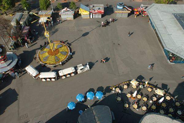 Die Neugestaltung des Prater-Vorplatzes hat statt der kalkulierten 30 Millionen rund zehn Millionen mehr gekostet.