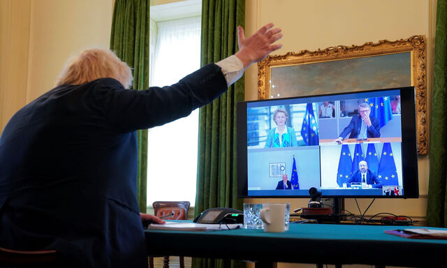 Boris Johnson in Video-Konferenz mit Charles Michel, Ursula von der Leyen, David Sassoli und Michel Barnier