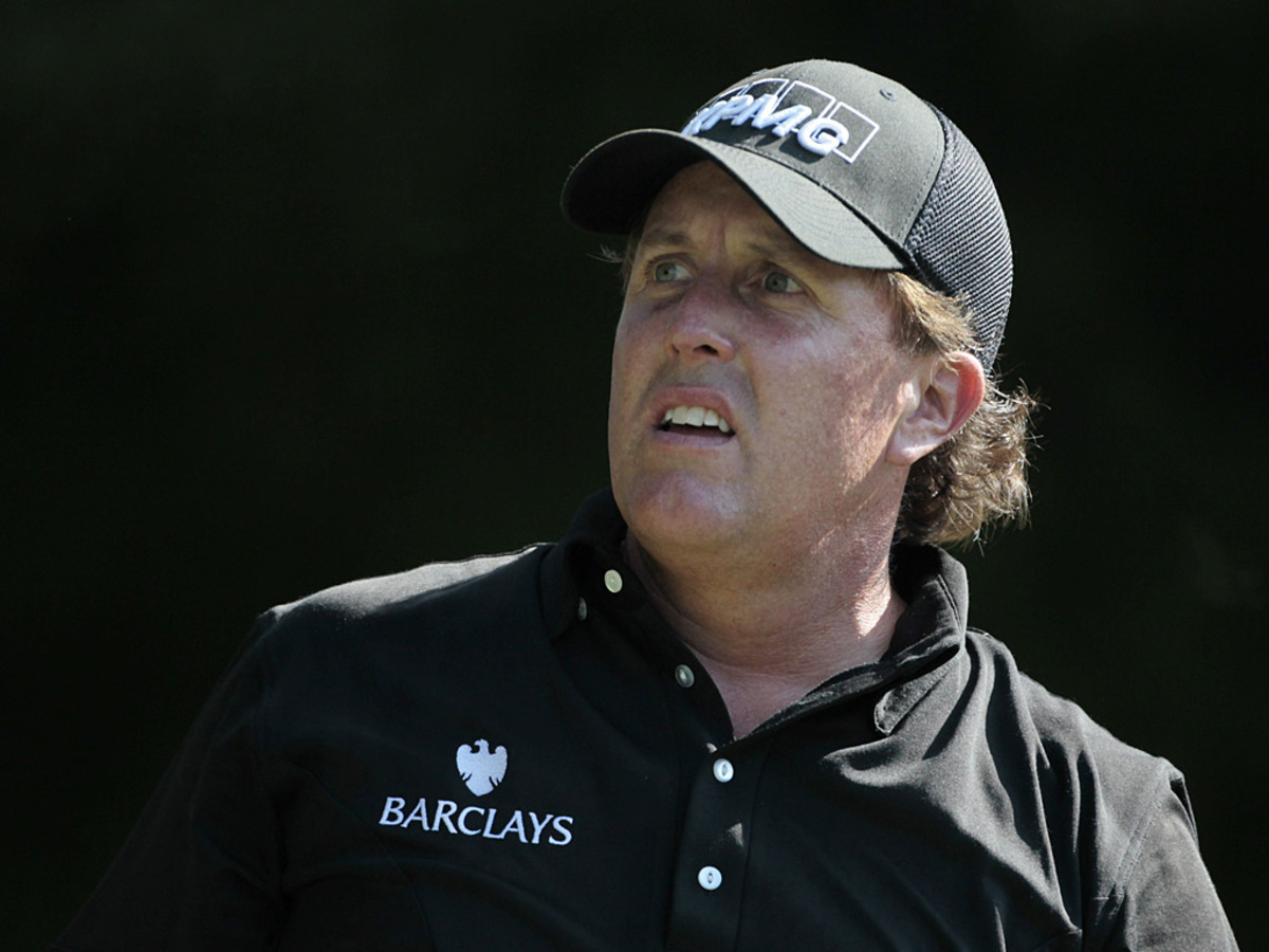 Phil Mickelson ist einer der zwölf US-amerikanischen Spieler, die den Ryder Cup verteidigen wollen. Der 50-Jährige war heuer ganz knapp dran, seinen Landsmann Tiger Woods von der Spitze der Weltrangliste zu verdrängen.