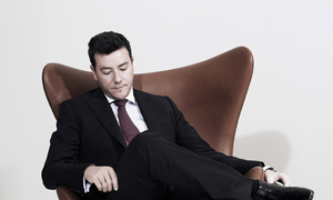 René Benko kaufte mit Signa Firma um Firma hinzu. Ändert er nun seine Strategie? 