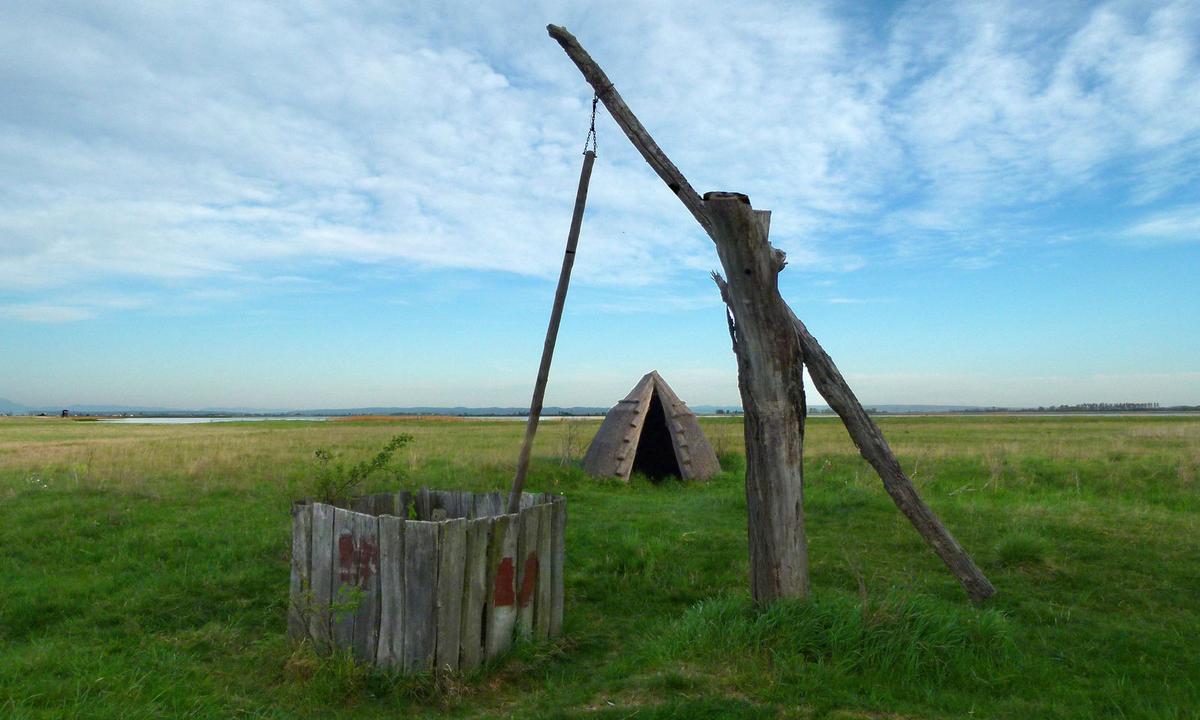 Noch mancherorts vorhanden: Ziehbrunnen im Seewinkel.