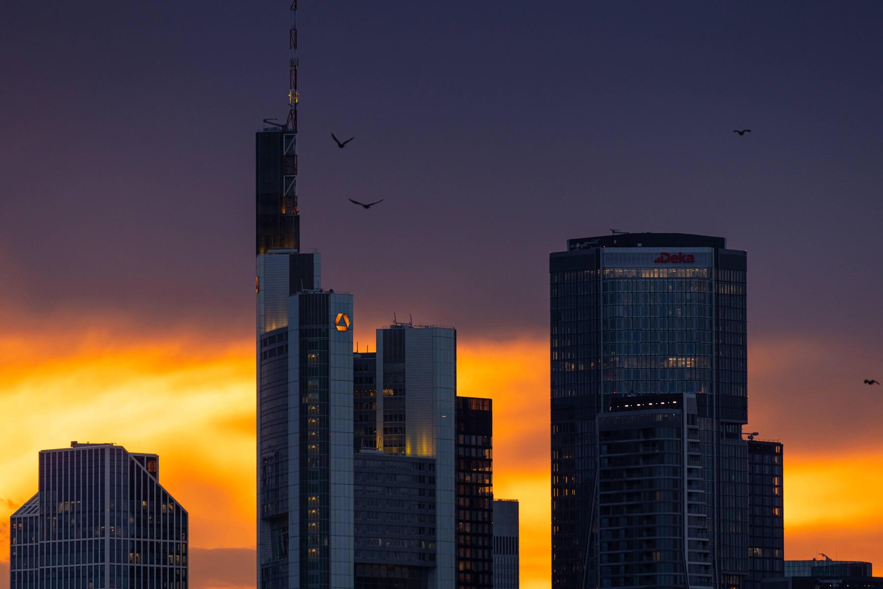 Die Unicredit legt nun ein offizielles Angebot für die Commerzbank