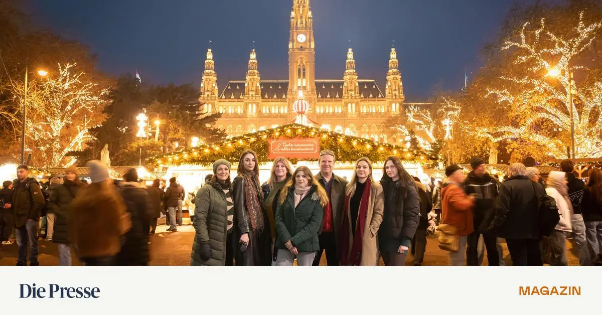 Freunde-Familie-Patchwork-Weihnachten-im-Wandel-premium-