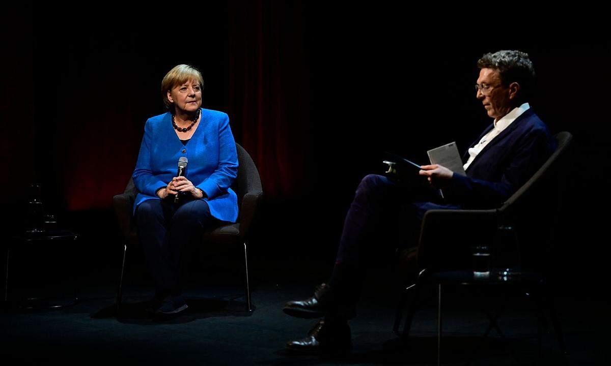 Angela Merkel sprach in Berlin mit dem  "Spiegel"-Reporter Alexander Osang.