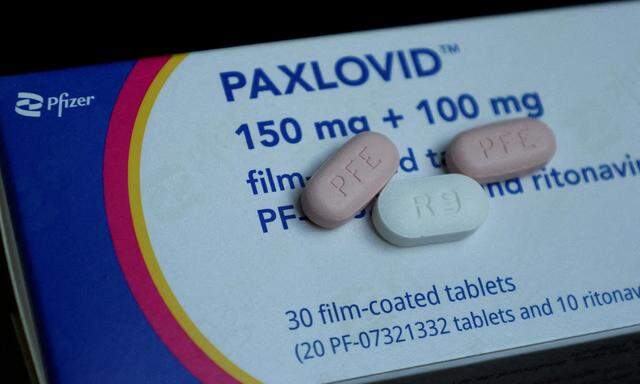 Paxlovid des US-Unternehmens Pfizer wurde eigens gegen Covid-19 entwickelt und Anfang 2022 zugelassen.