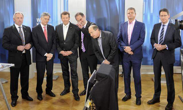 Sechs Parteien Landtag oeVP